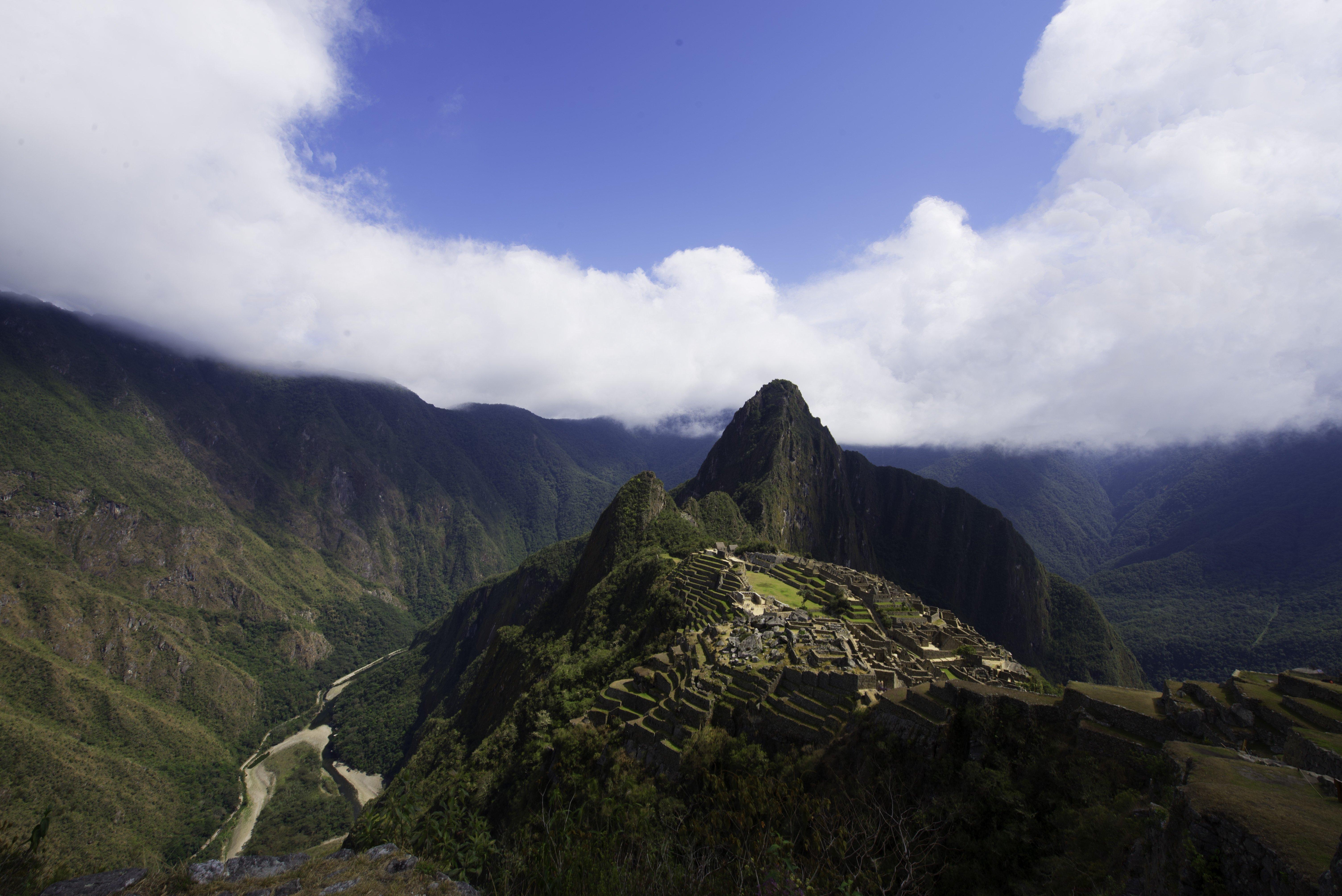 6020x4020 The End of the Inca Trail Picchu Peru 4K wallpaper, Desktop