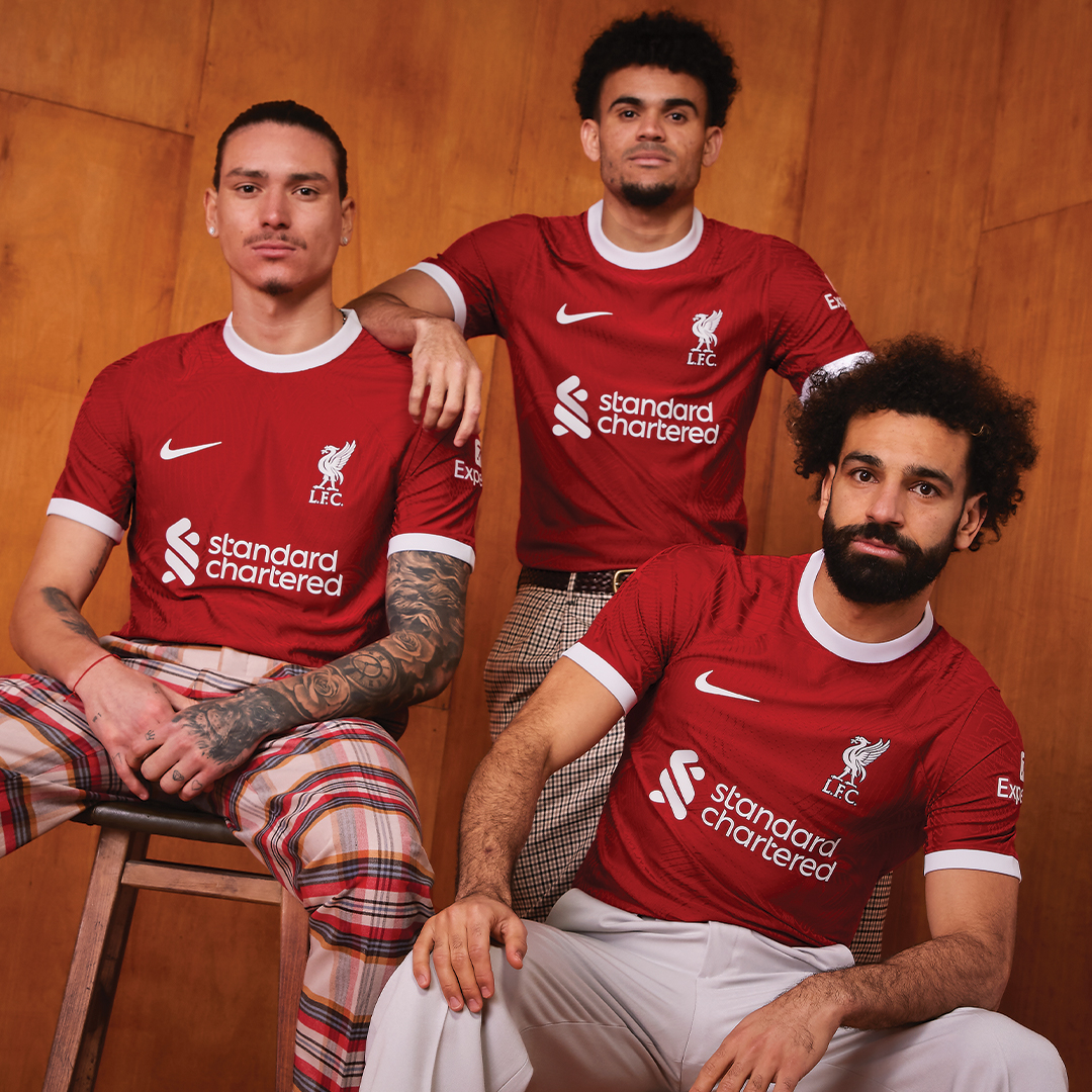 1080x1080 Photos: Liverpool stars try out new Nike home kit, Phone