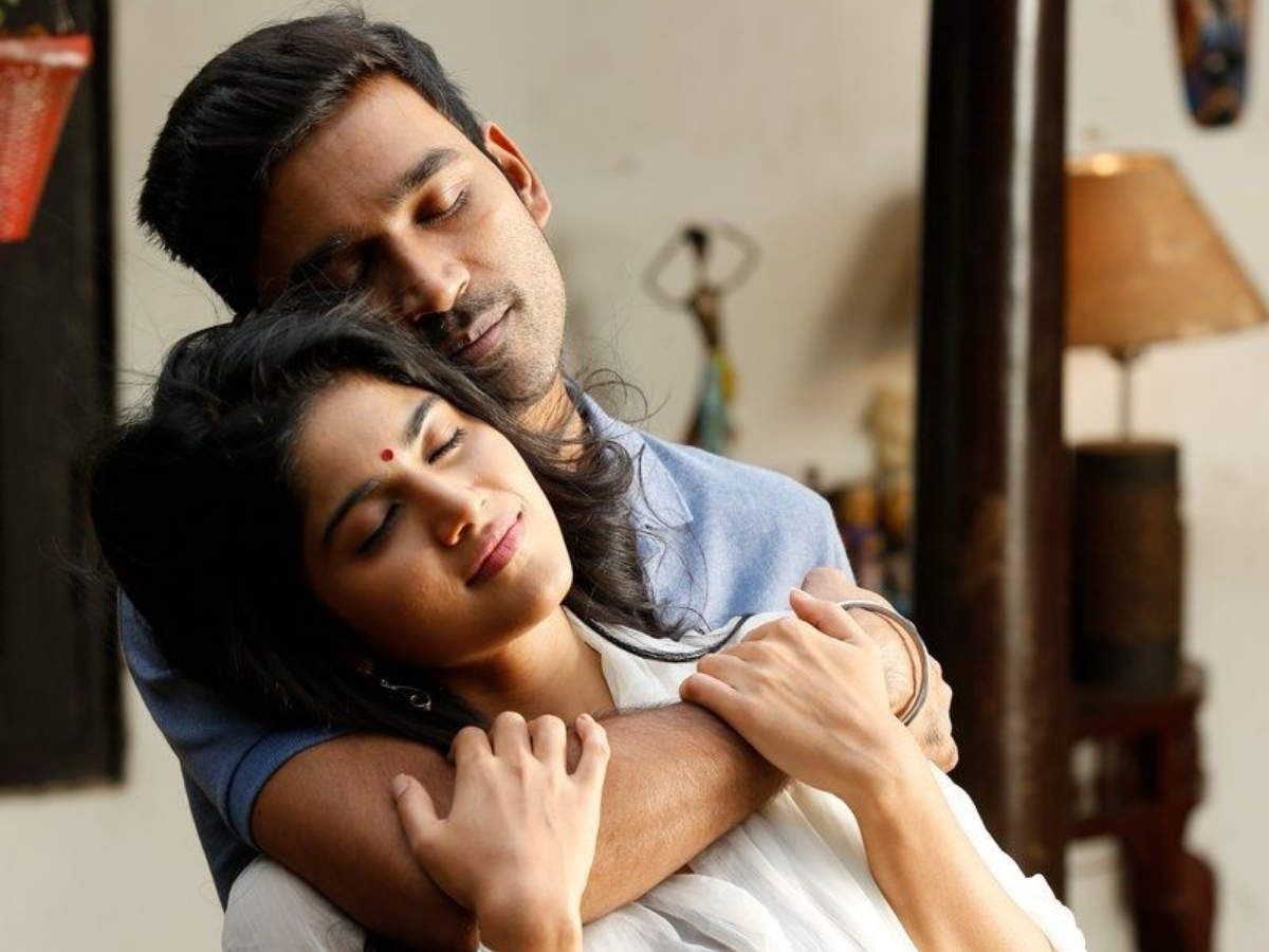 1200x900 Enai Noki Paayum Thotta Movie Review: A love story filled, Desktop