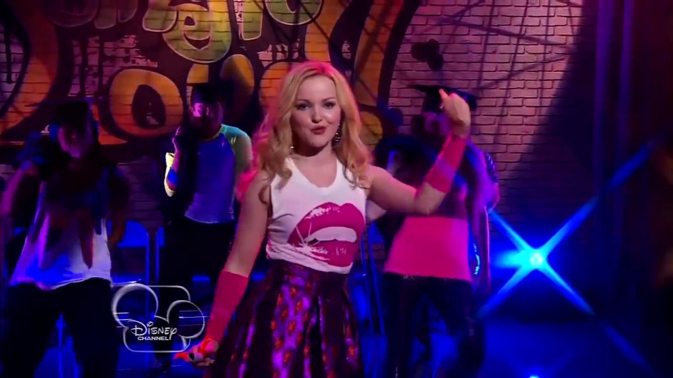 1370x770 Liv Rooney Gallery. Liv And Maddie, Desktop