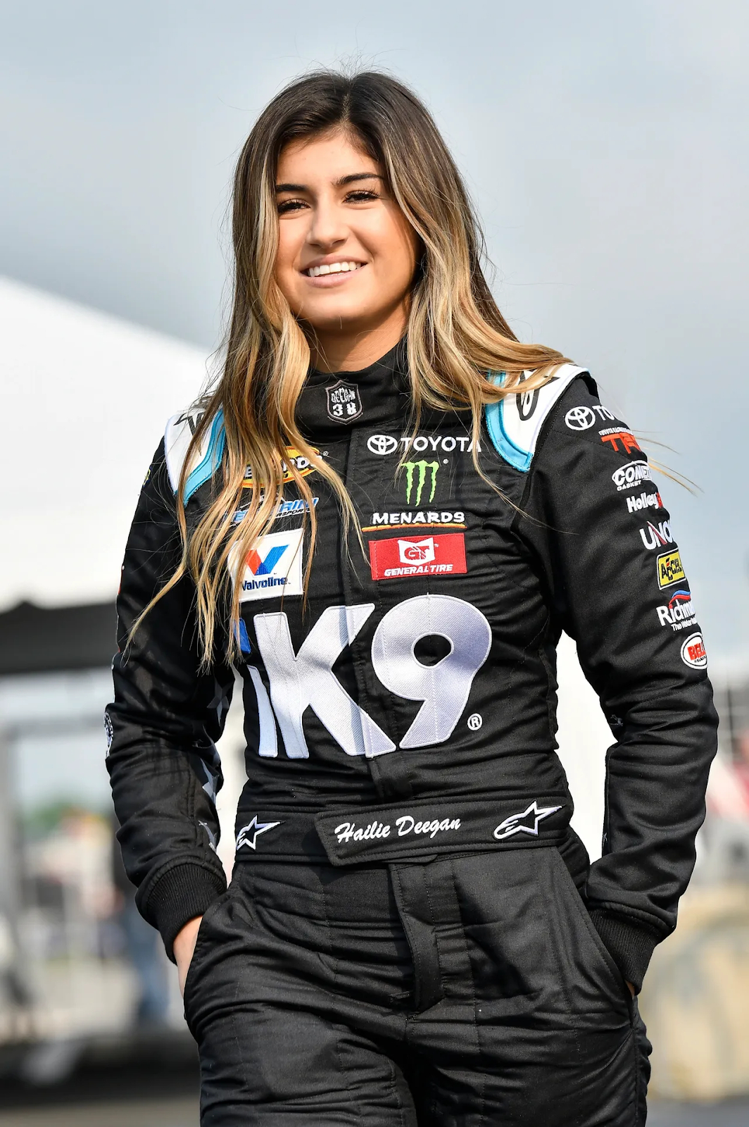 1070x1600 Hailie Deegan Joins DGR Crosley For K&N East Race, Phone