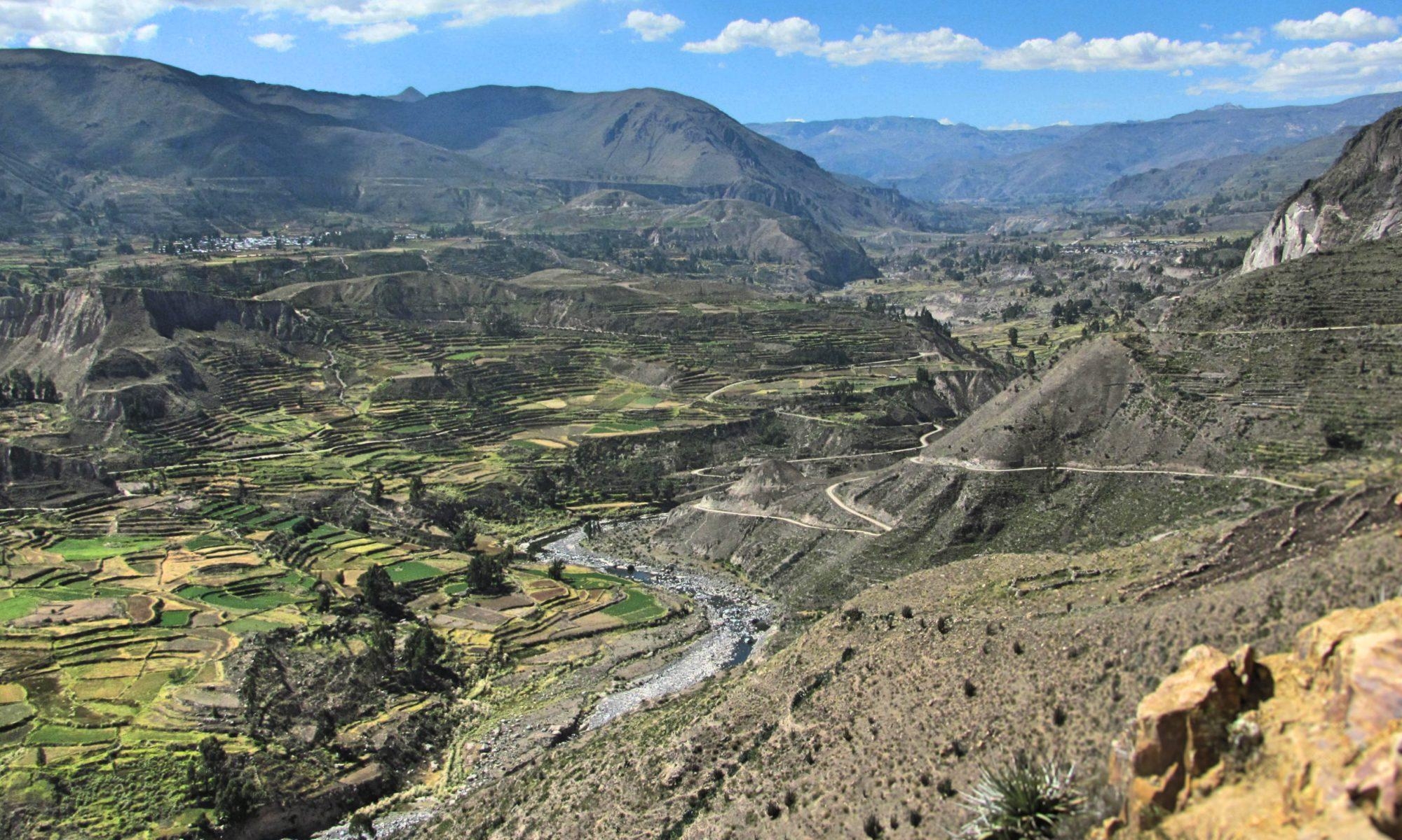 2000x1200 The Colca Canyon In 500 Words, Desktop