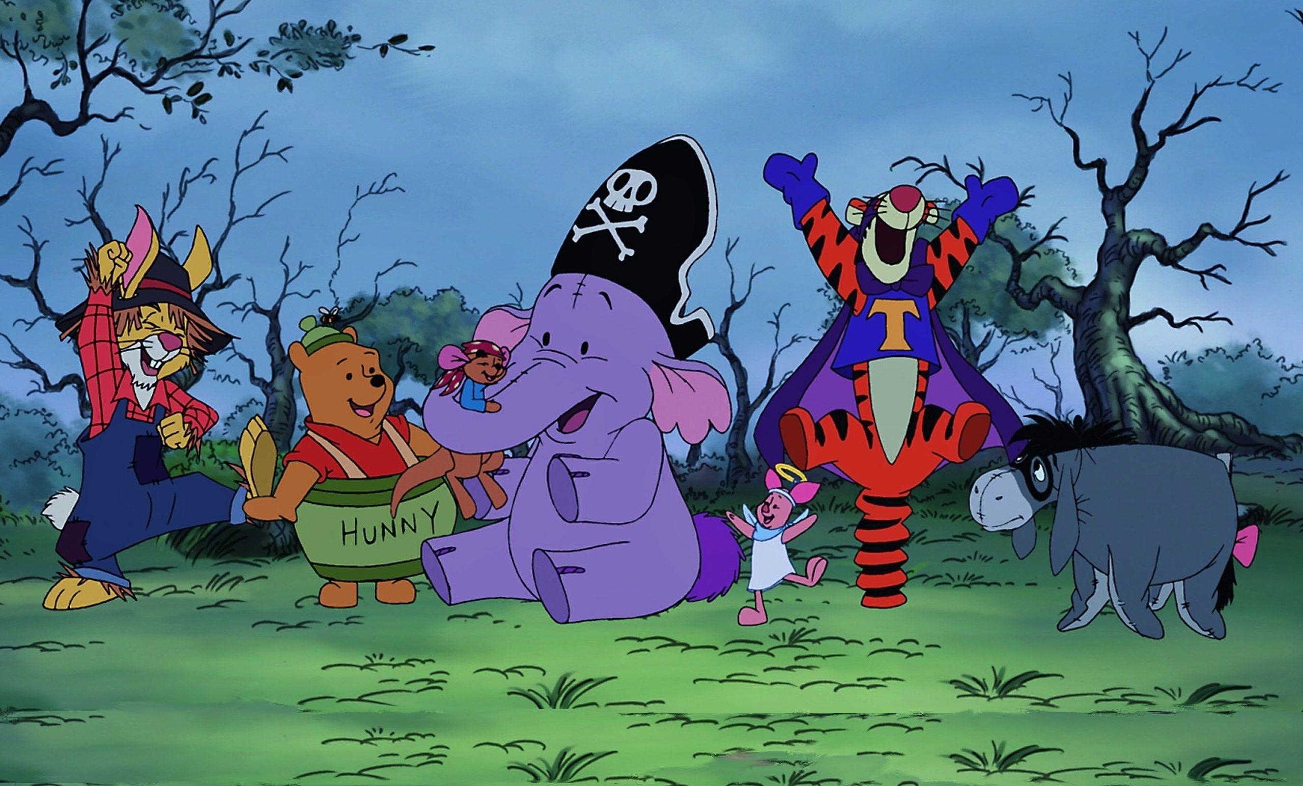 2560x1550 Winnie The Pooh And Friends Printable Halloween Wallpaper Greeting, Desktop