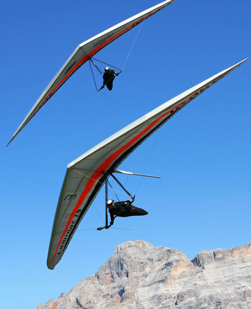 1000x1240 Hang Gliding Wallpaper, Phone