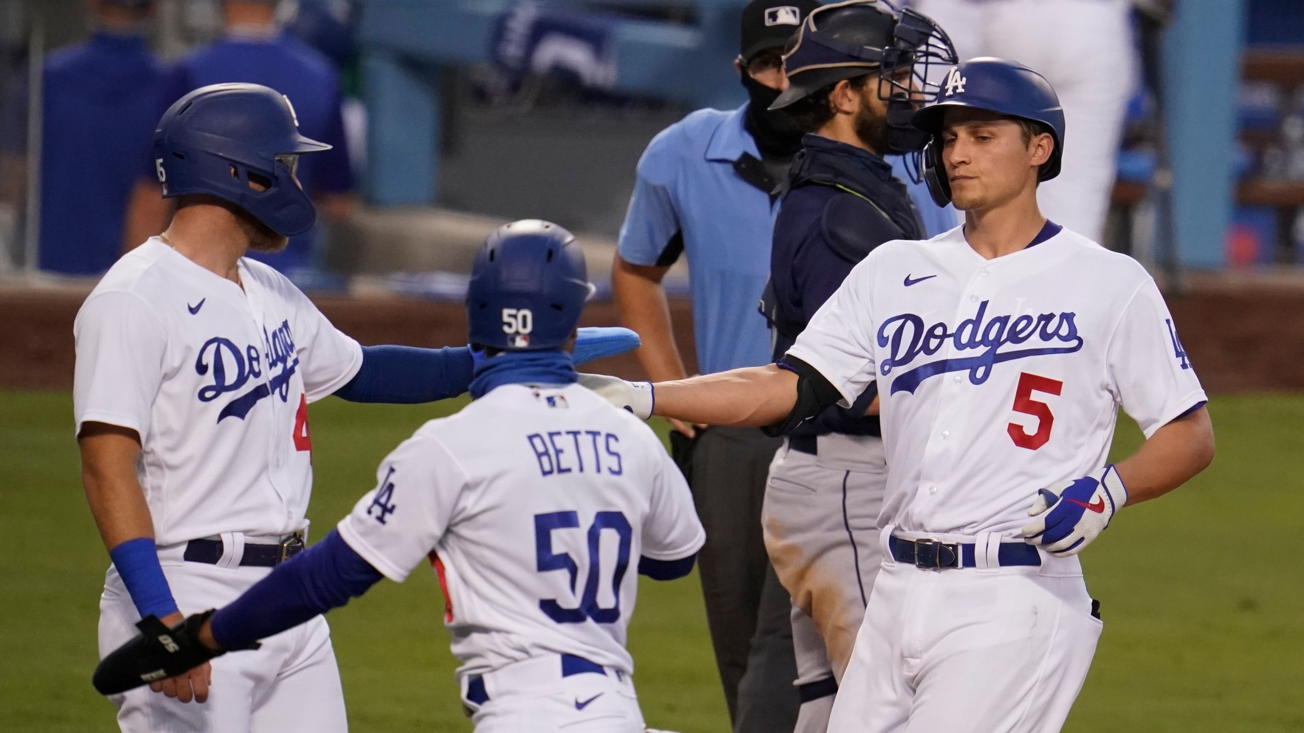 2560x1440 Seager Brothers Go Deep, Dodgers Rally Past Mariners 11 9, Desktop