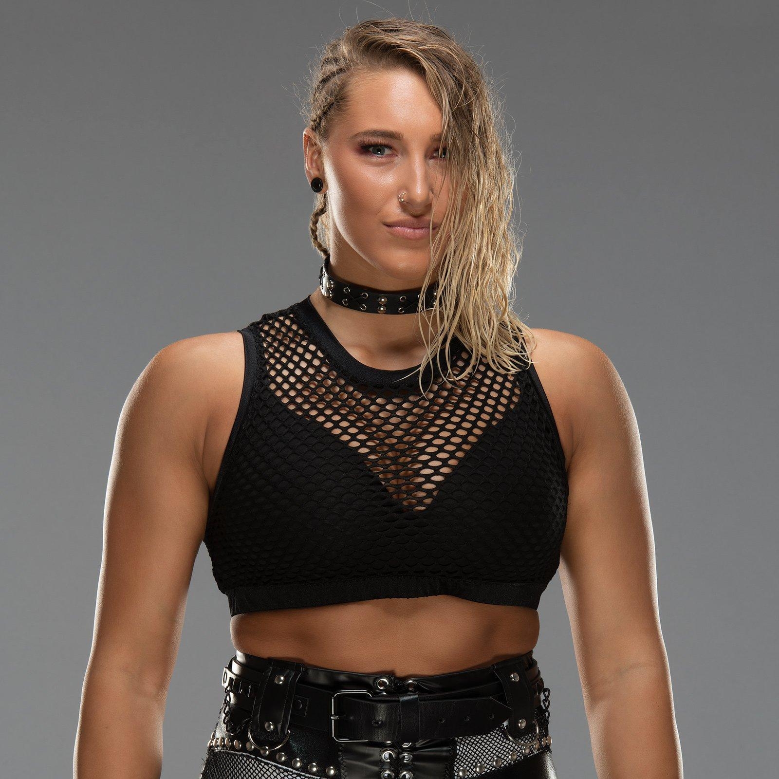 1600x1600 Rhea Ripley: Stacked Aussie Thread Forum: WWE, Phone