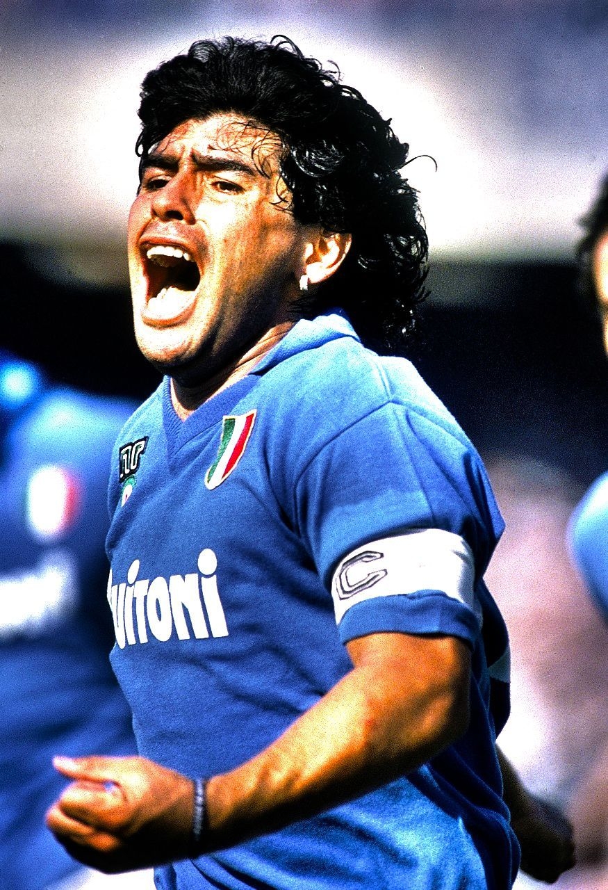 880x1280 Maradona Wallpaper HD Desktop. Diego maradona, Foto di calcio, Giocatori di calcio, Phone