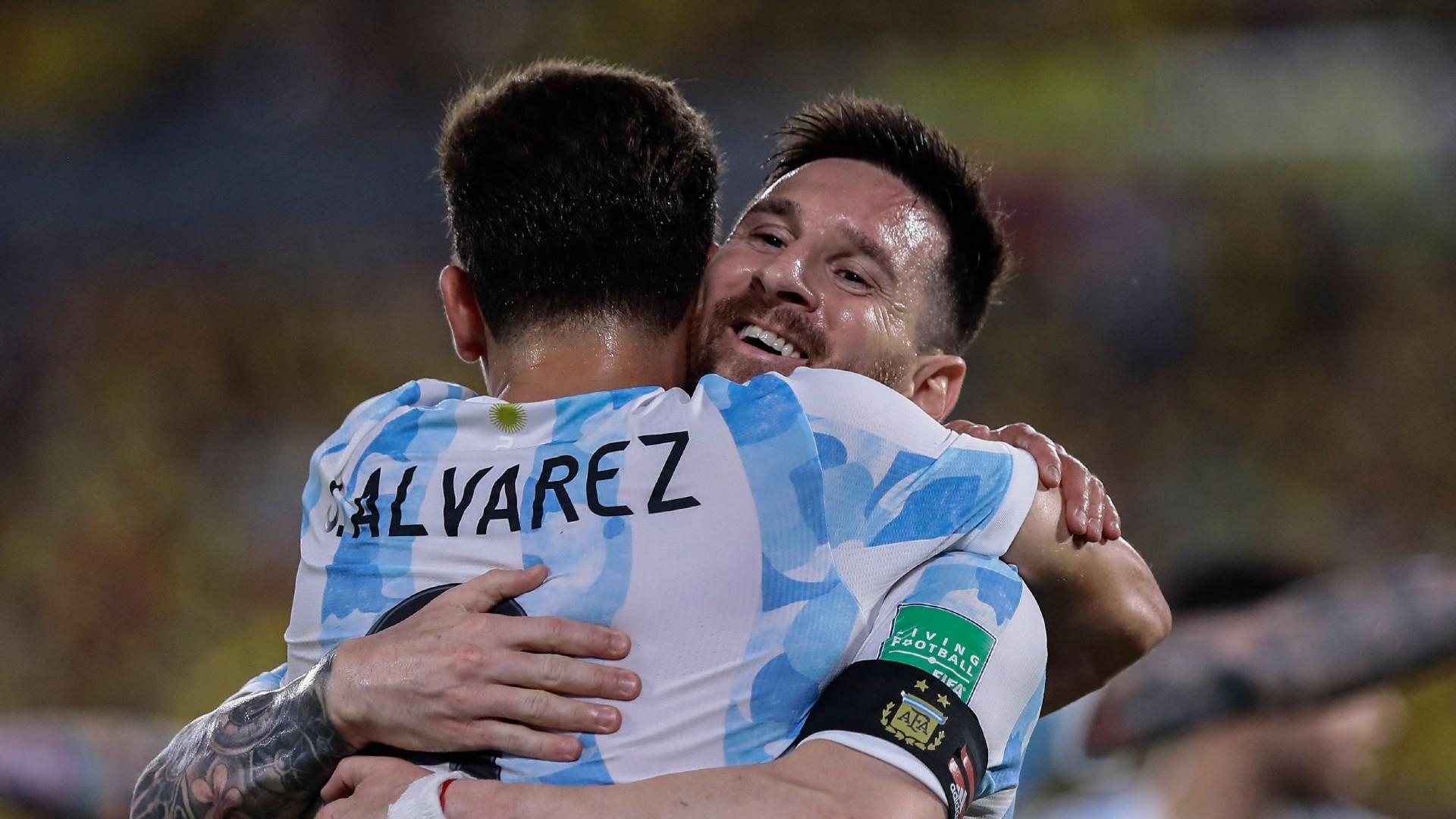 1920x1080 Messi passing the Argentina torch? Man City's Julian Alvarez scores first goal on full debut, Desktop