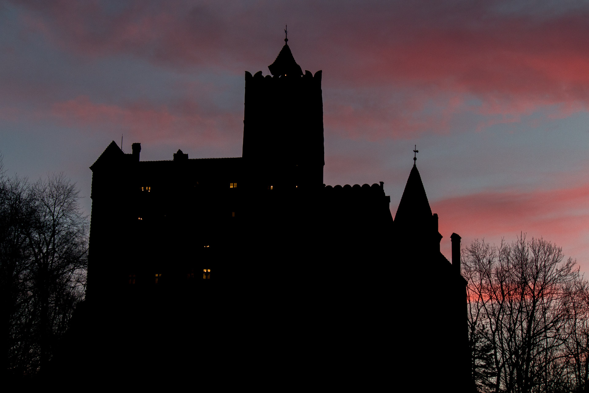 1920x1280 ROMANIA Castle and the myth of Dracula, Desktop