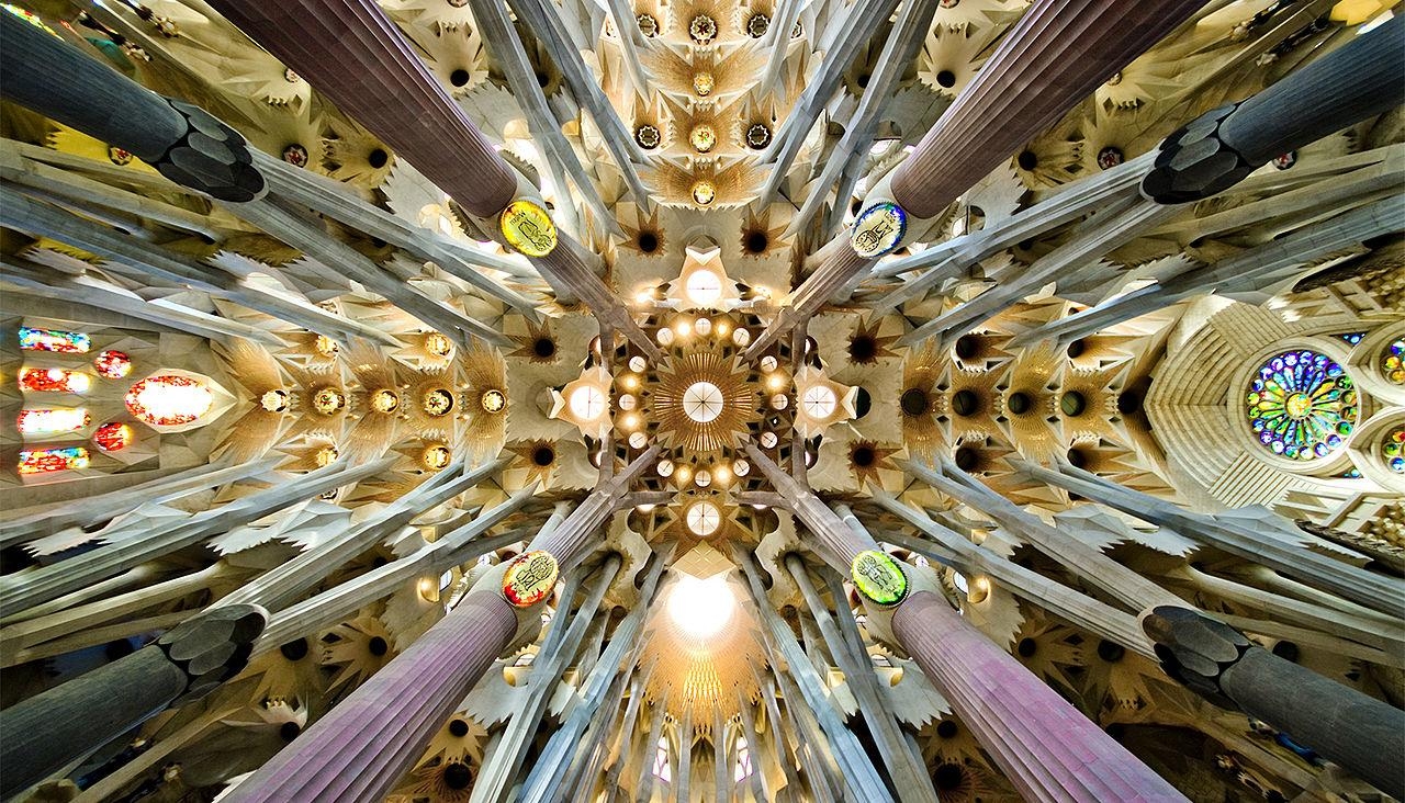 1280x740 La Sagrada Família% Invisible, Desktop