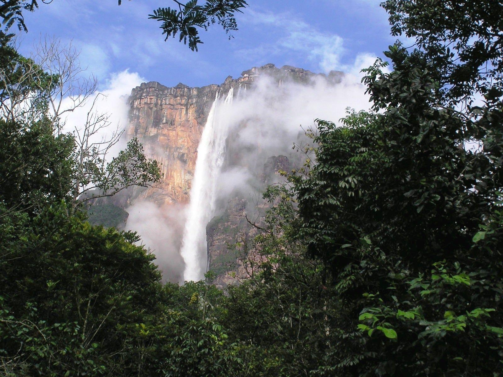 1600x1200 Free Angel Falls Venezuela HD Beautiful Wallpaper Download, Desktop