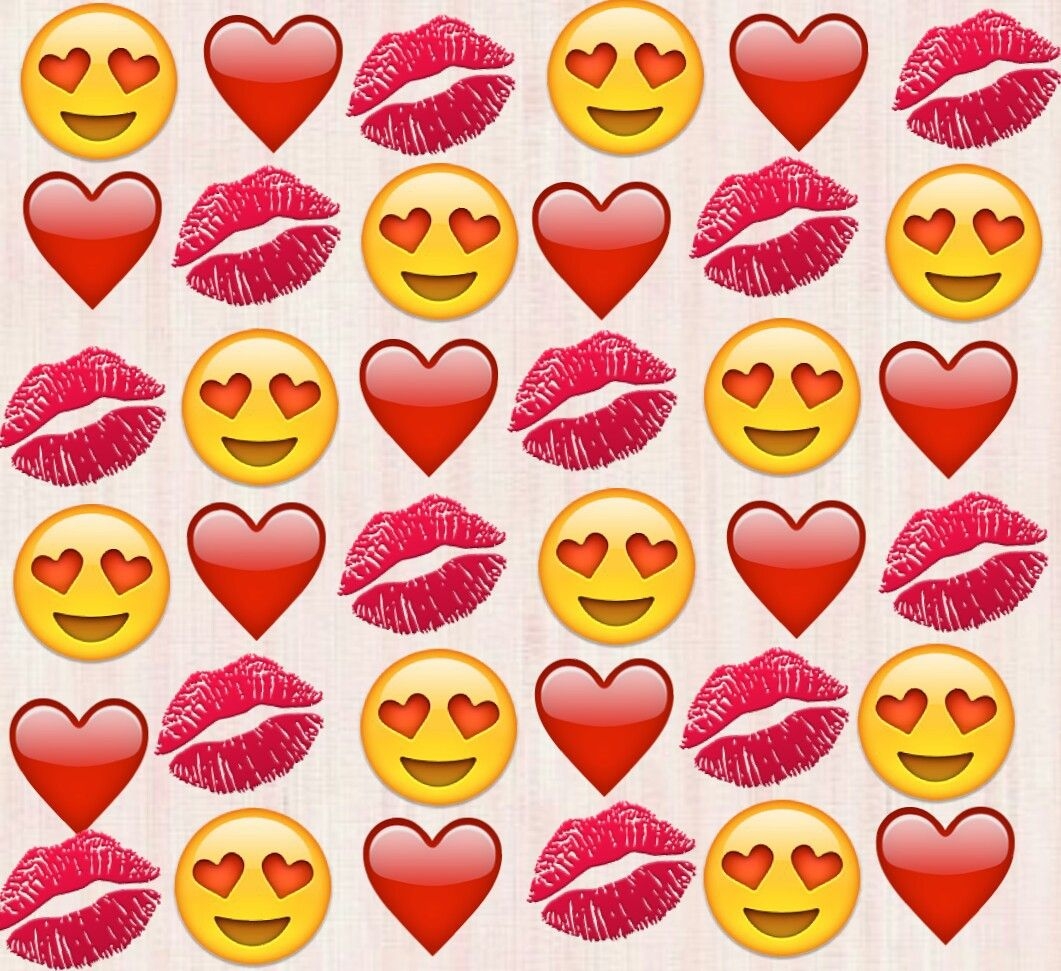 1070x980 heart, lips, love and red, Desktop