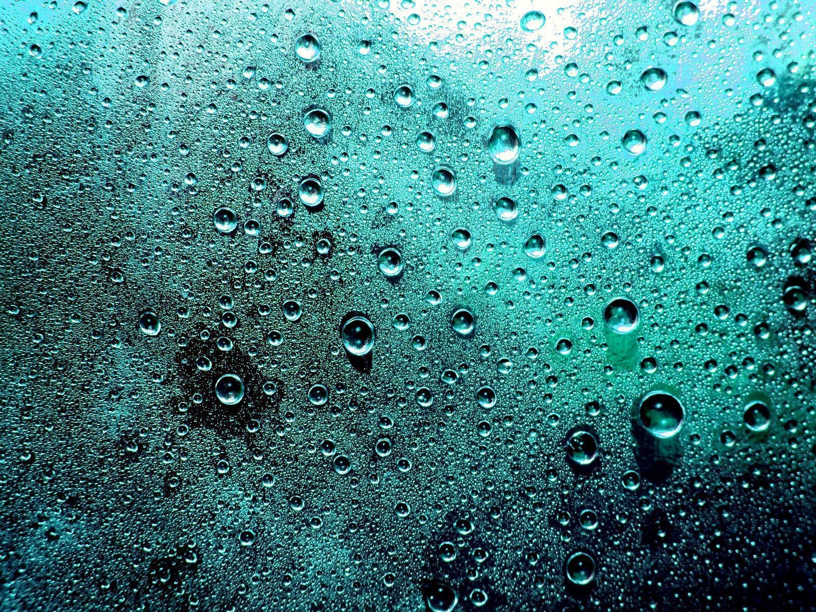 1600x1200 Wallpaper Water Droplets, Desktop