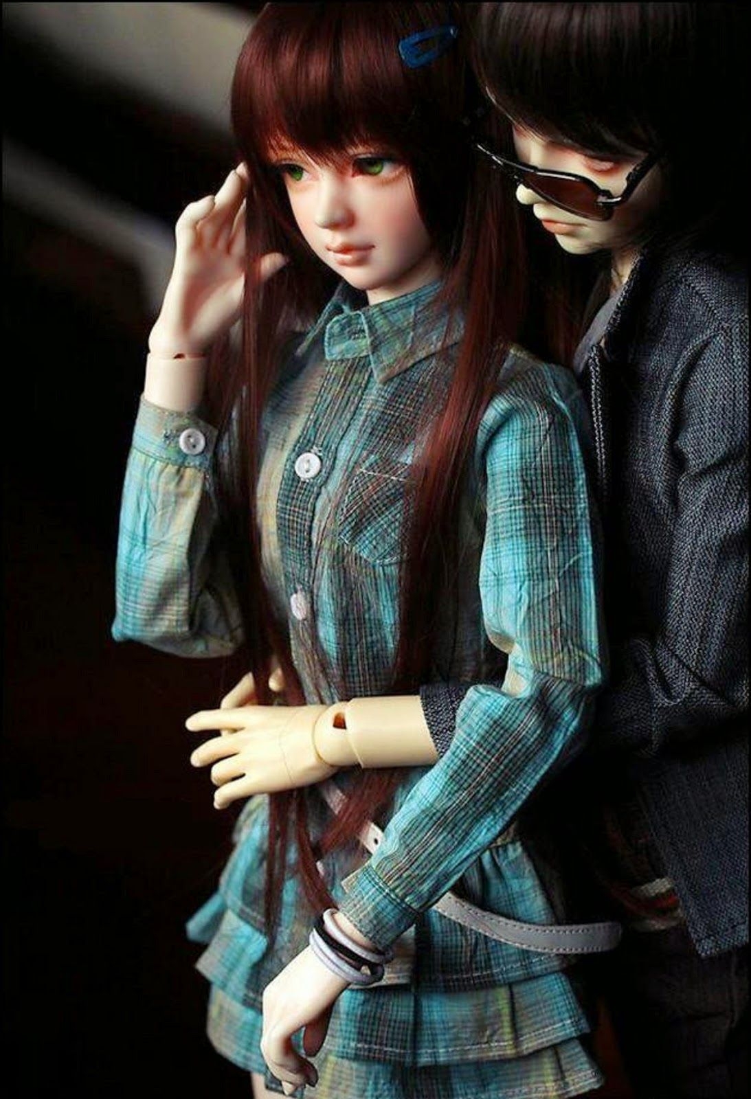 1100x1600 FREE ALL HD WALLPAPERS DOWNLOAD: Beautiful Barbie Doll Couple, Phone