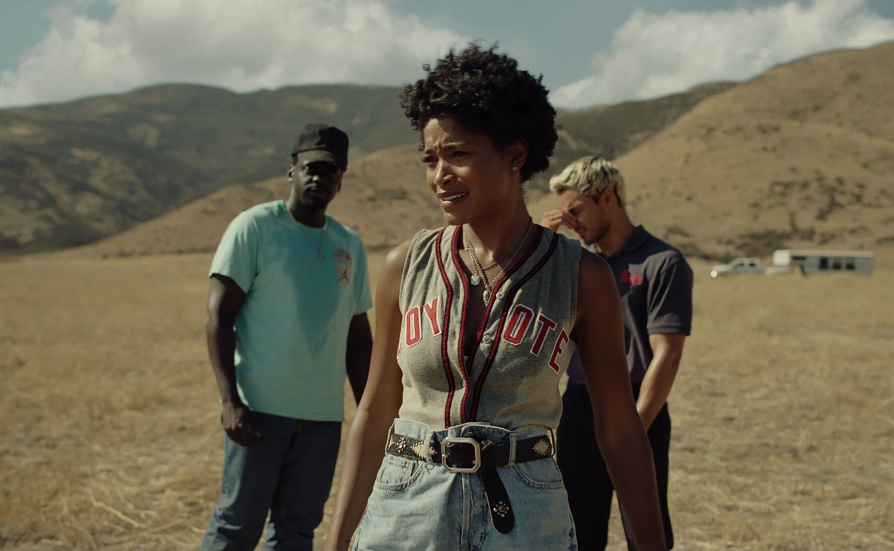 1800x1110 Review: Jordan Peele's 'Nope' Gets a Hell Yes, Desktop
