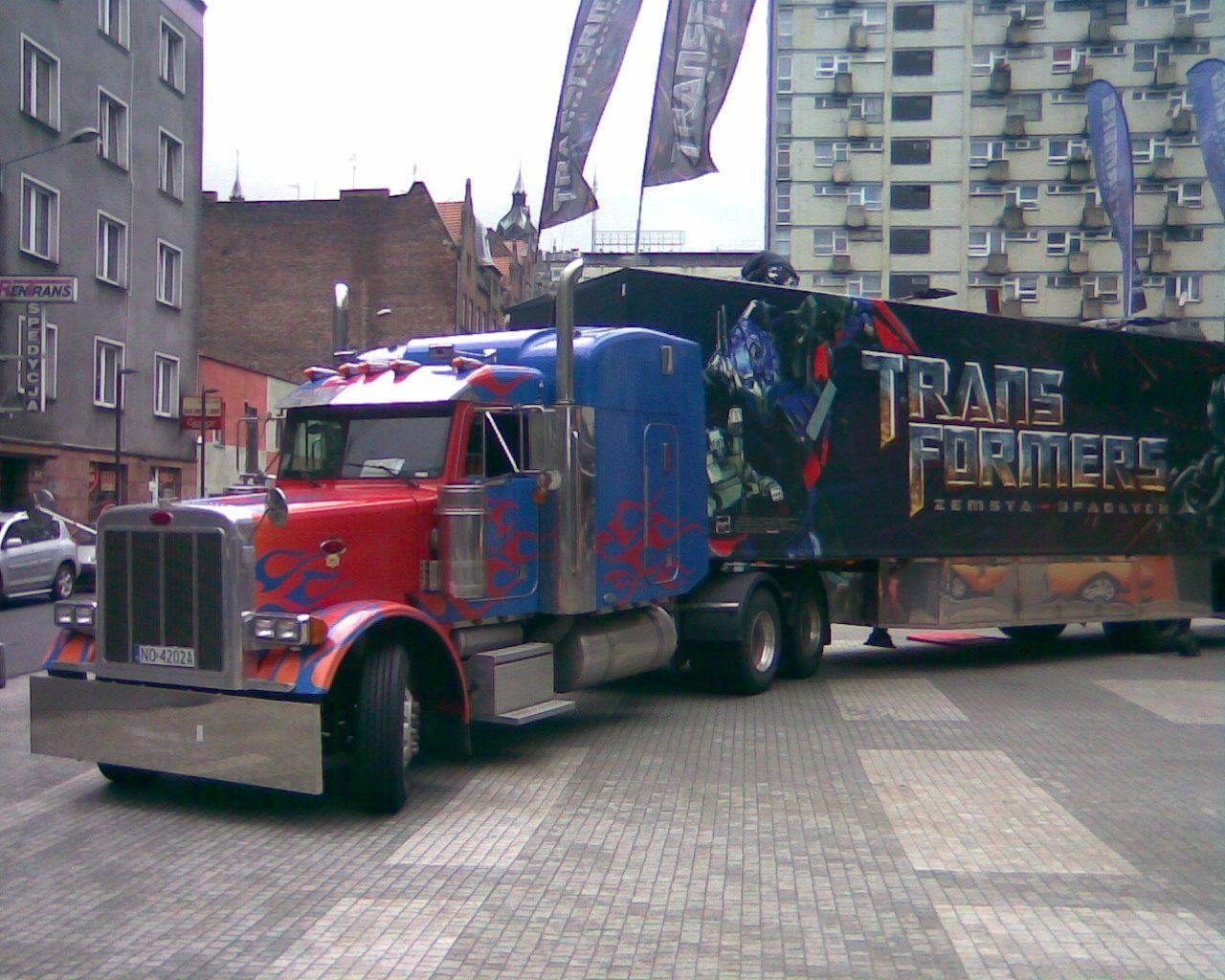 1280x1030 Pics For > Transformers Optimus Prime Wallpaper Truck, Desktop