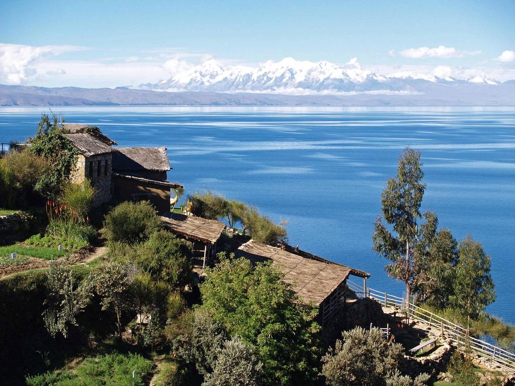 1030x770 Lake Titicaca, Desktop