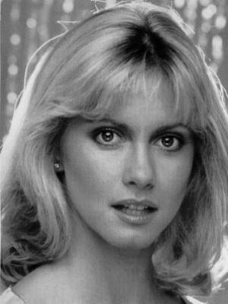 770x1030 Olivia Newton John Photo (21 Of 137), Phone