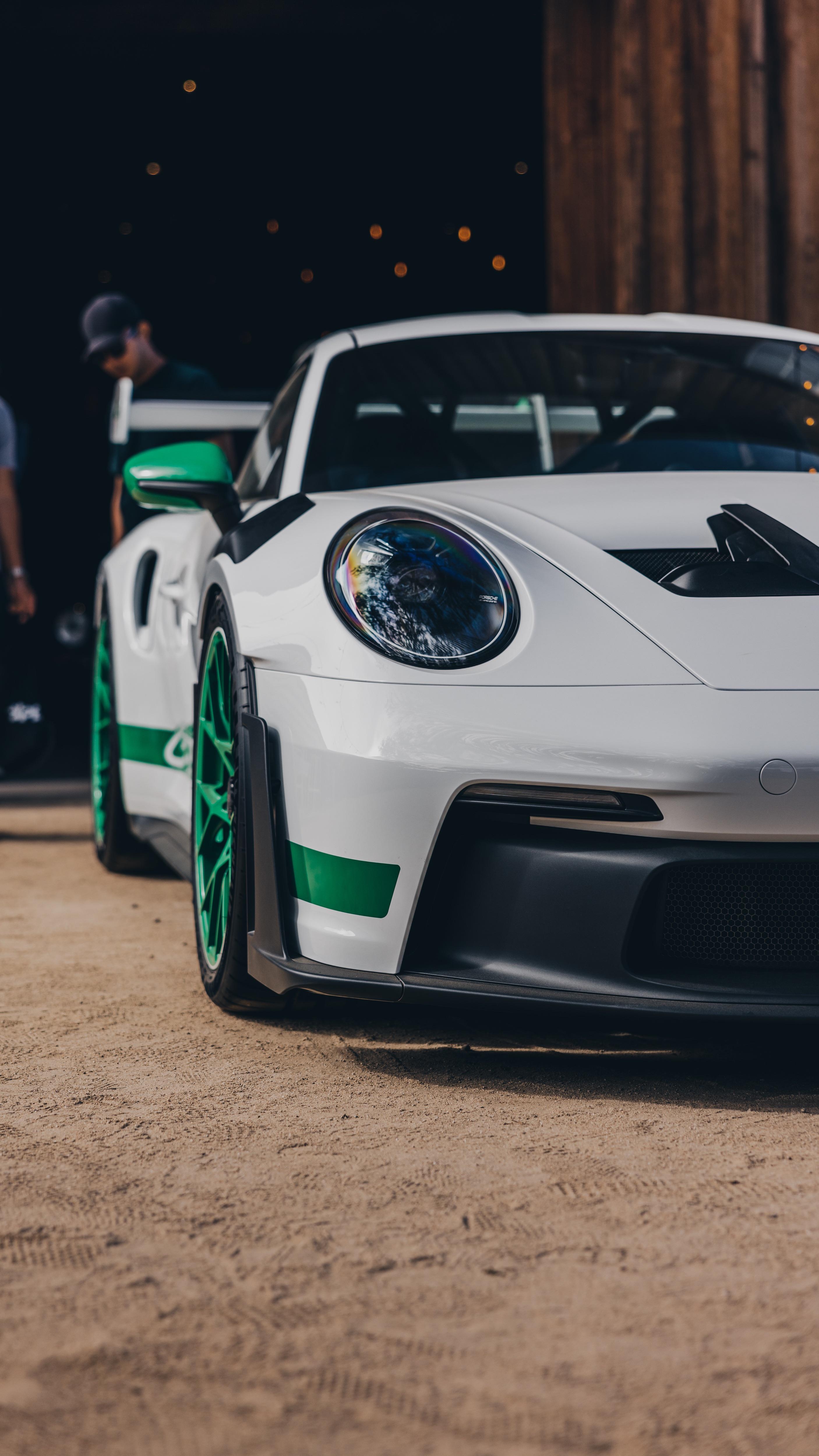 2820x5000 Porsche 992 GT3RS [][OC], Phone