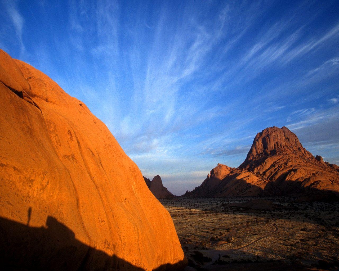 1280x1030 It is not without reason that Greater Spitzkoppe is dubbed, Desktop