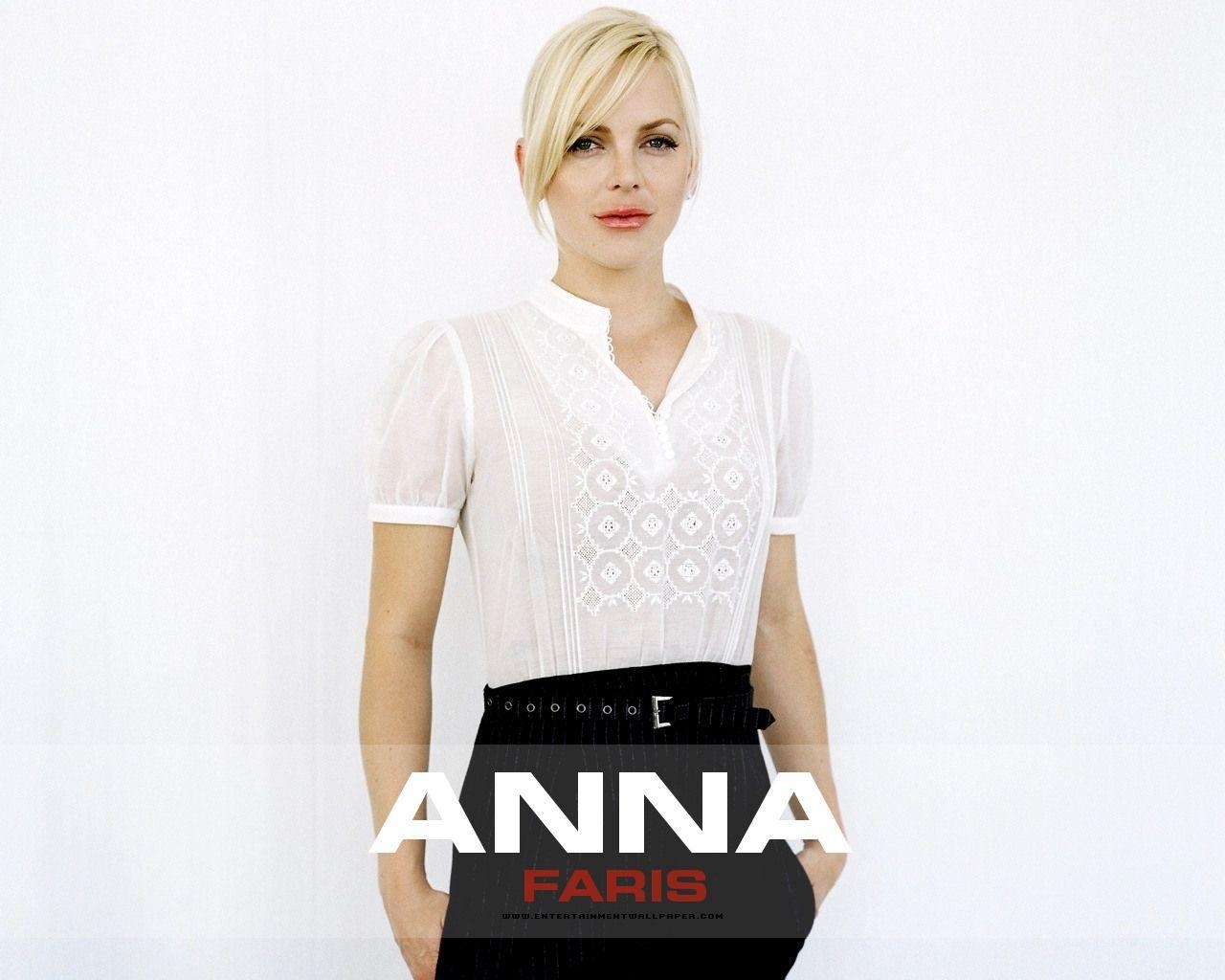 1280x1030 trololo blogg: Wallpaper Anna Faris, Desktop