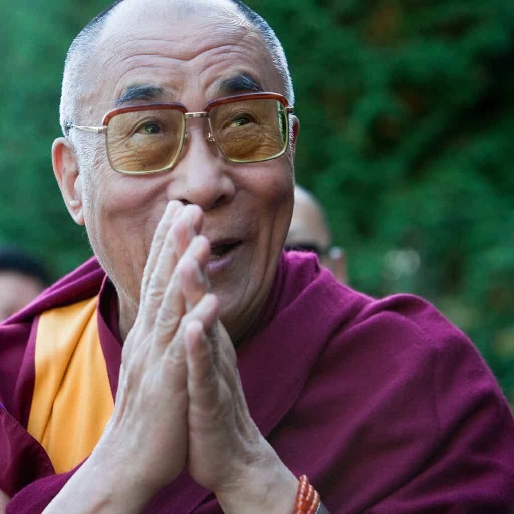 1030x1030 Lessons From Dalai Lama That Will Change Your Life, Phone