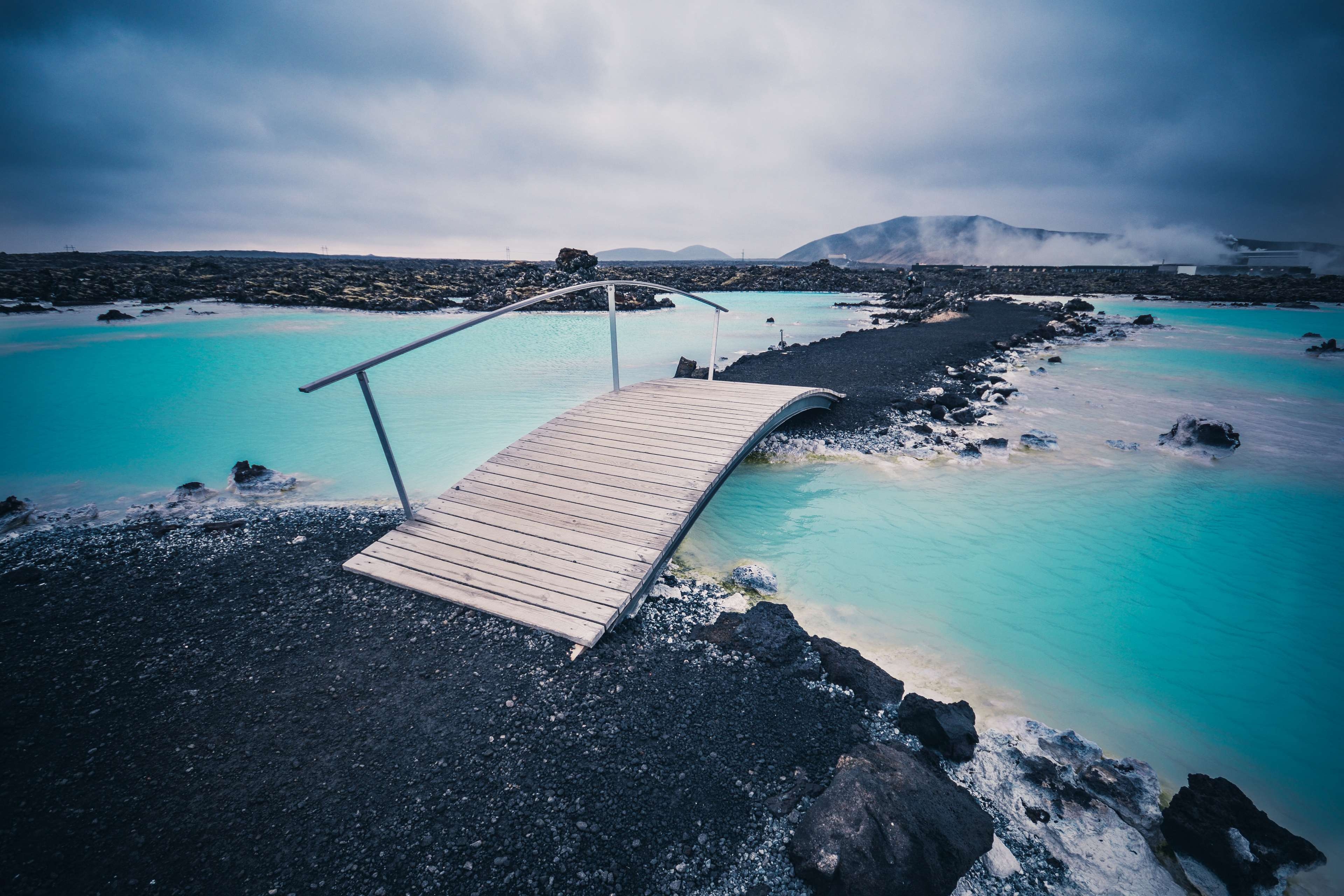 3840x2560 blue, blue lagoon, bridge, clouds, cold, iceland, mountains, night, Desktop