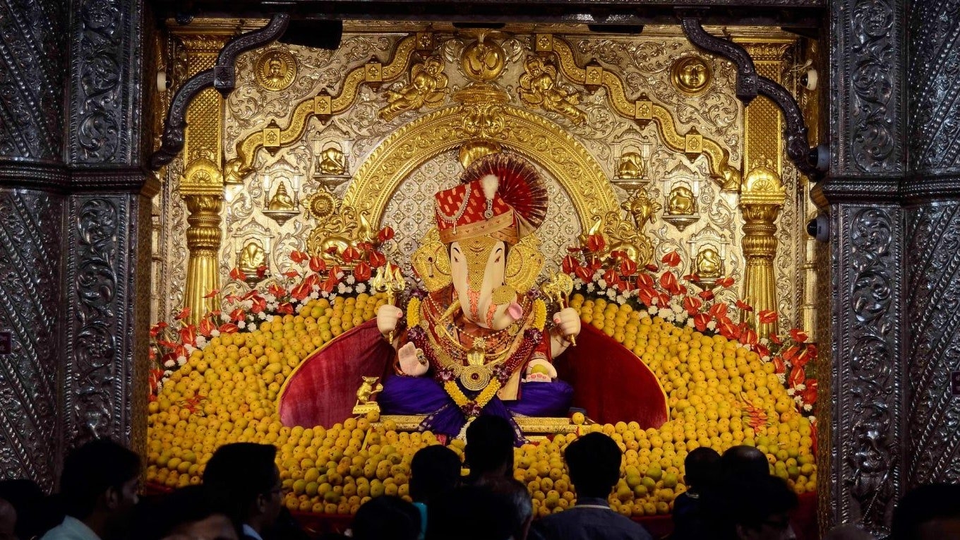 1360x770 Ganesh Chaturthi: A guide to Pune's Dagdusheth Halwai Ganpati temple. Condé Nast Traveller India, Desktop