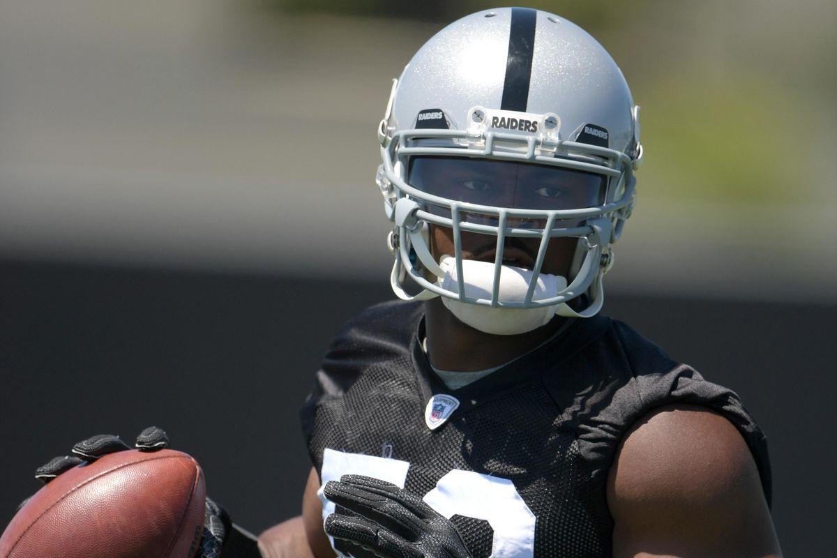 1200x800 Raiders vs Titans injury report: Khalil Mack returns to practice, Desktop