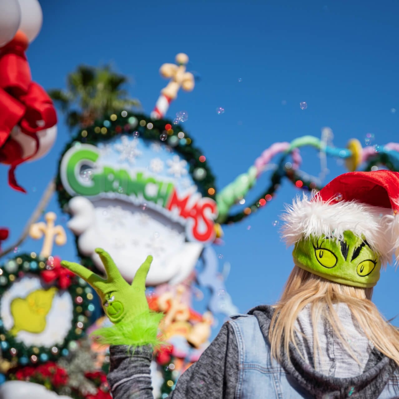 1280x1280 Grinchmas™ at Universal's Islands of Adventure. Universal Orlando Resort, Phone