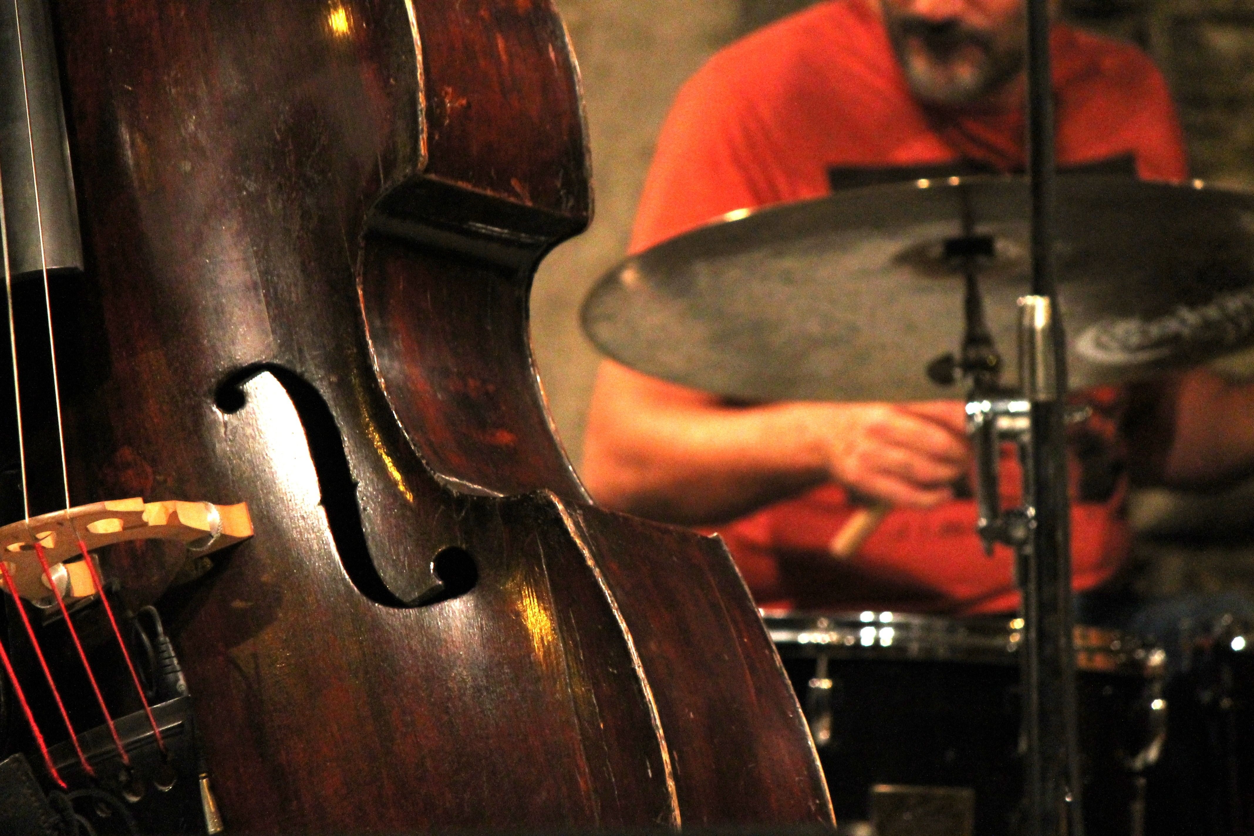 4280x2850 royalty free double bass image, Desktop