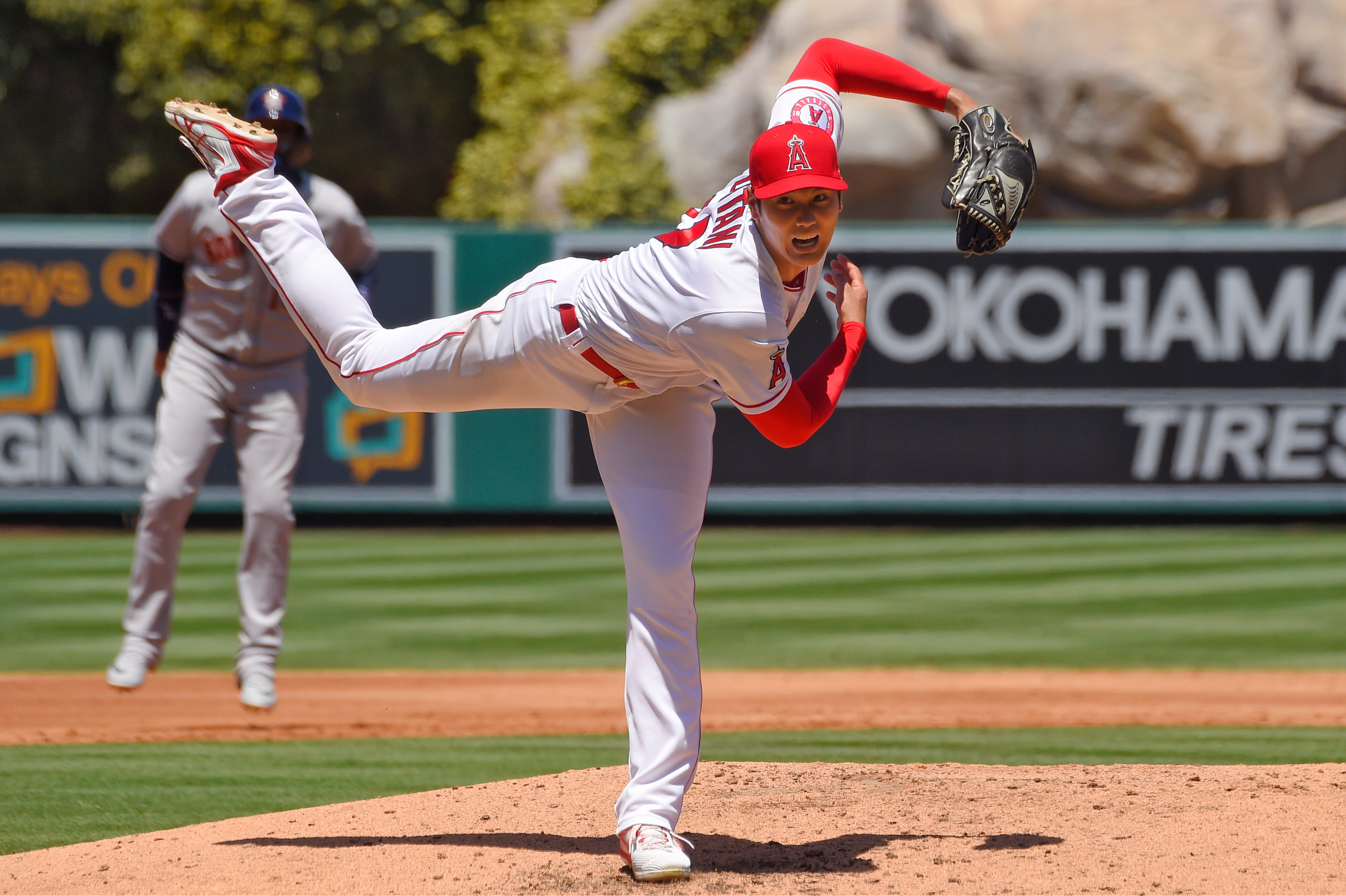 3760x2500 Maddon: Shohei Ohtani won't pitch again for Angels this year, Desktop