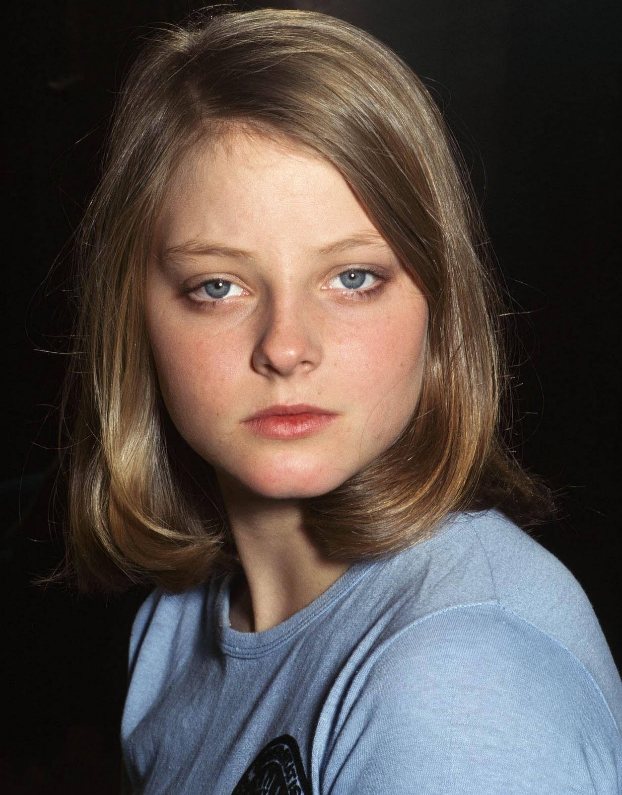 1260x1600 Celebrities Jodie Foster  ▻ HD Background Background, Phone