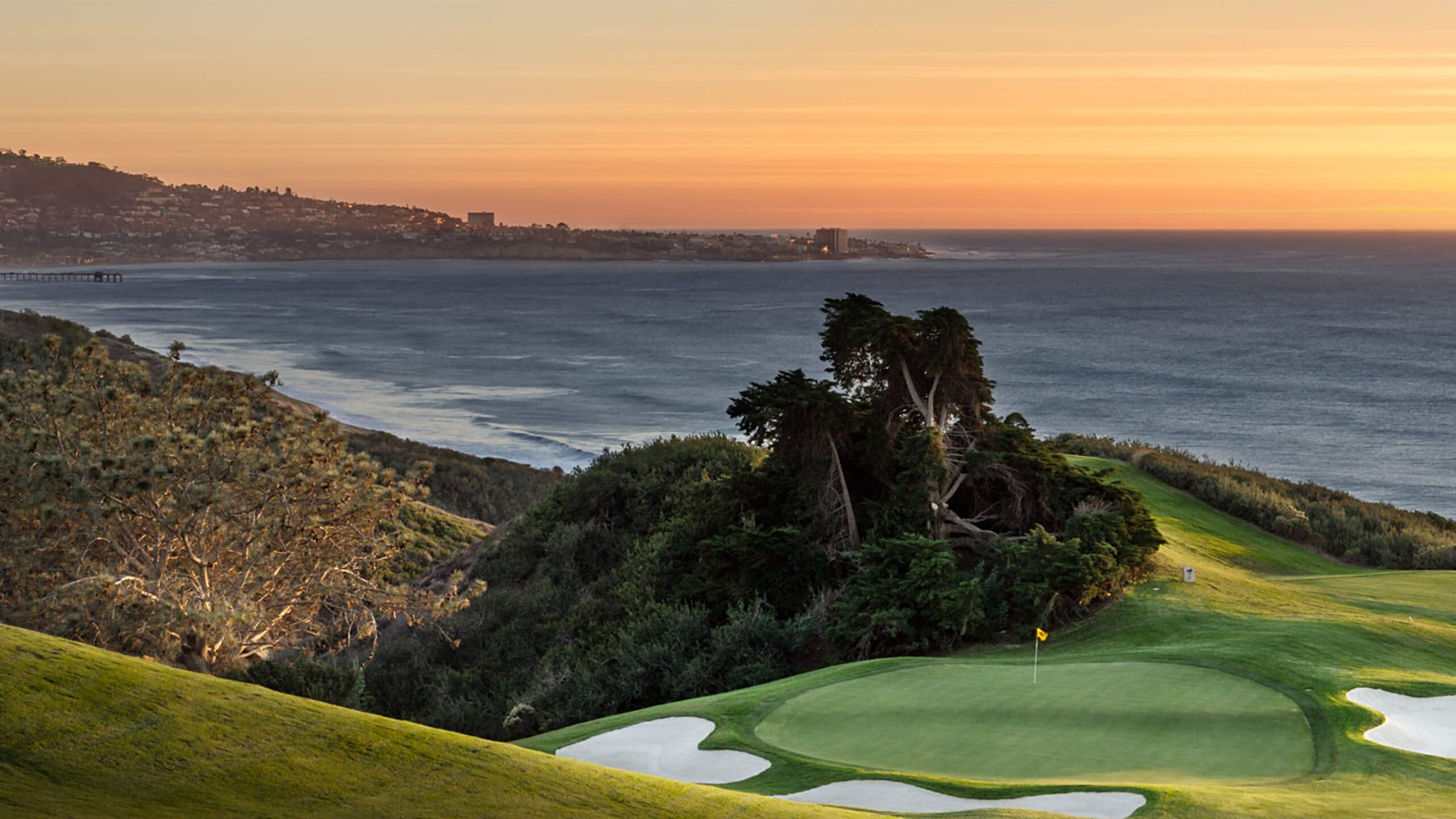 2560x1440 Farmers Insurance Open Golf Pines Bloody Mary, Desktop