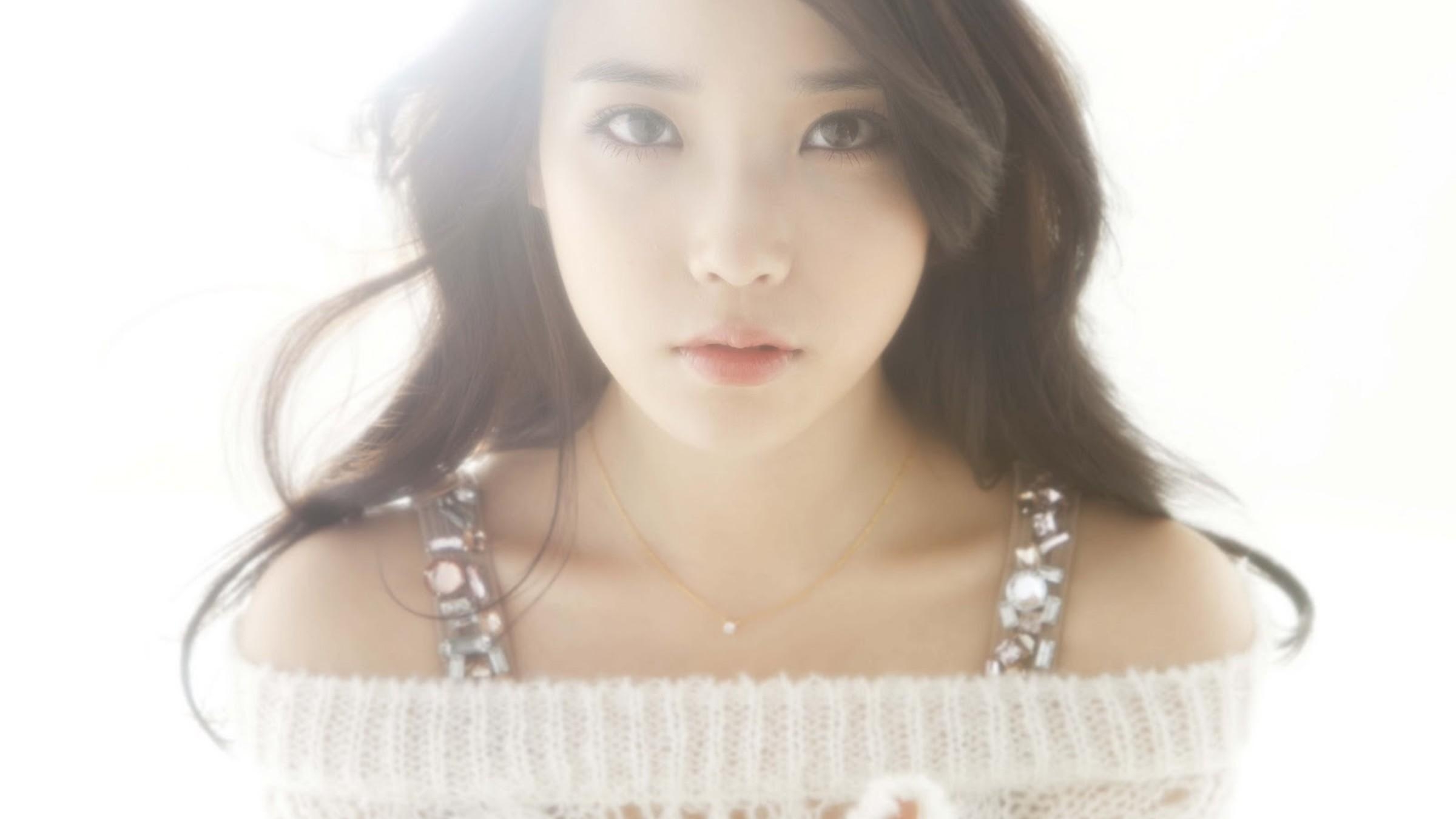 2400x1350 Korean girl cute wallpaper. PC, Desktop