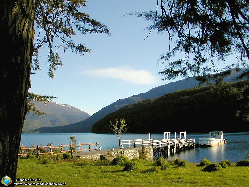 1030x770 Muelle del lago Nonthué Martin de los Andes, Desktop